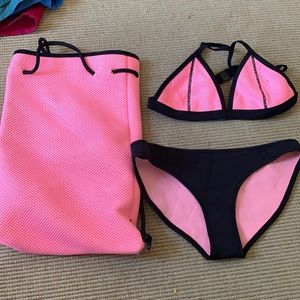 Triangle swimsuit with bag! Worn very little !